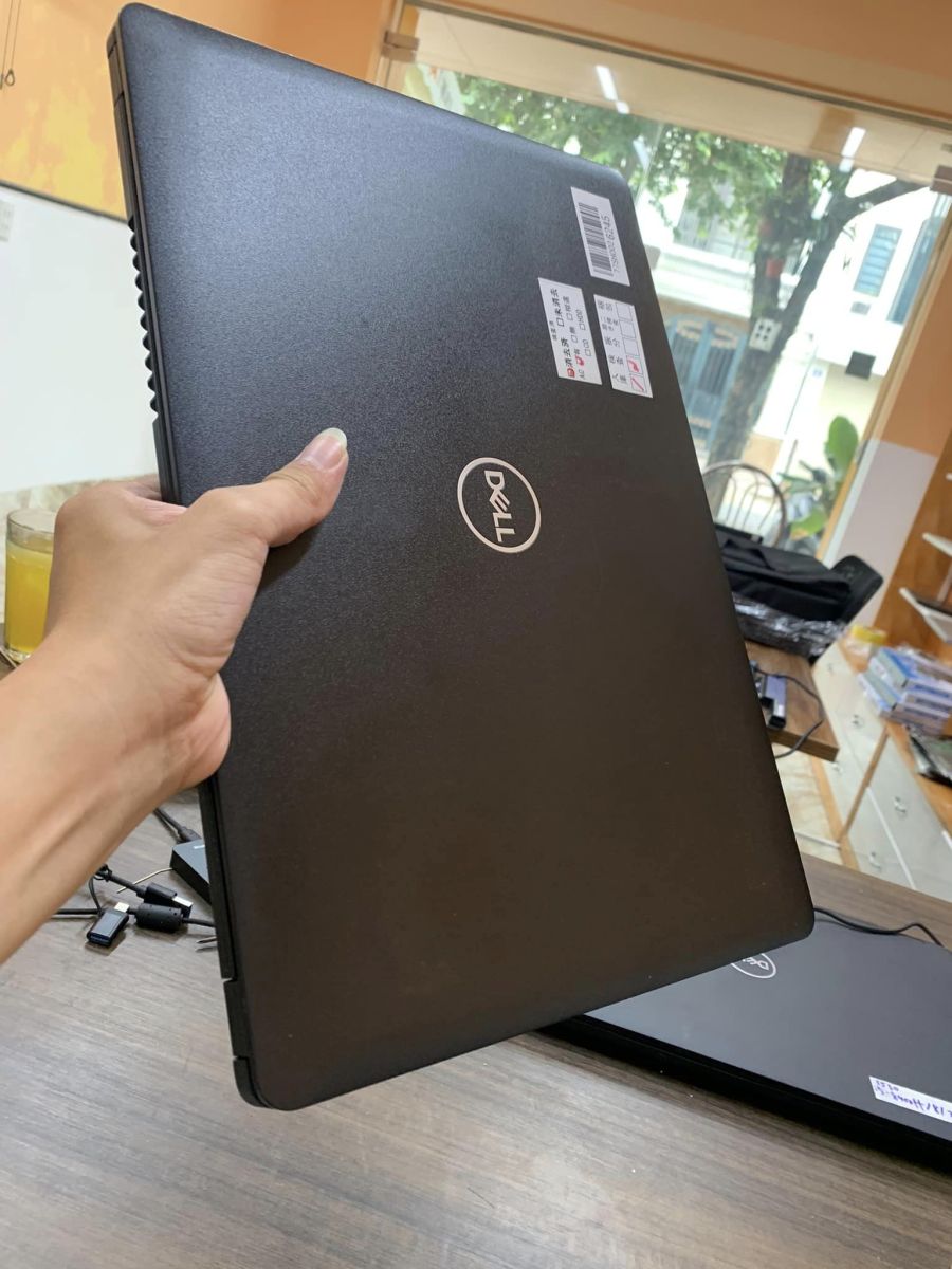 Dell Latitude 3580 i5-6200u Ram 8G Ssd 128G