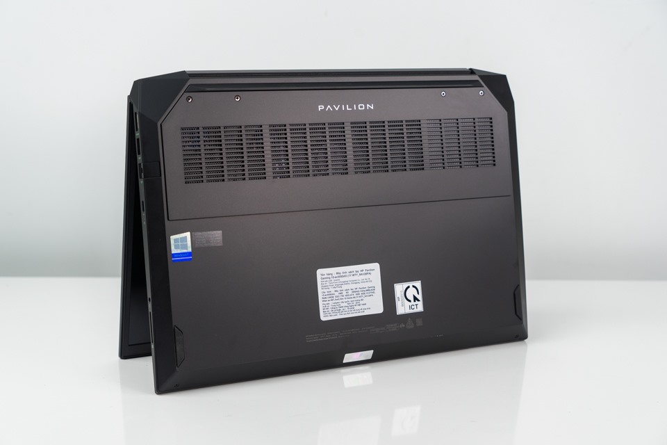 HP Pavilion Gaming 15 Ryzen 5 4600H Ram 16GB ổ 256GB + 1TB GTX 1650 4GB FHD 144Hz